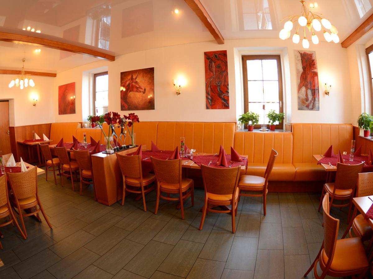 Hotel Rotes Einhorn **** Duren ภายนอก รูปภาพ